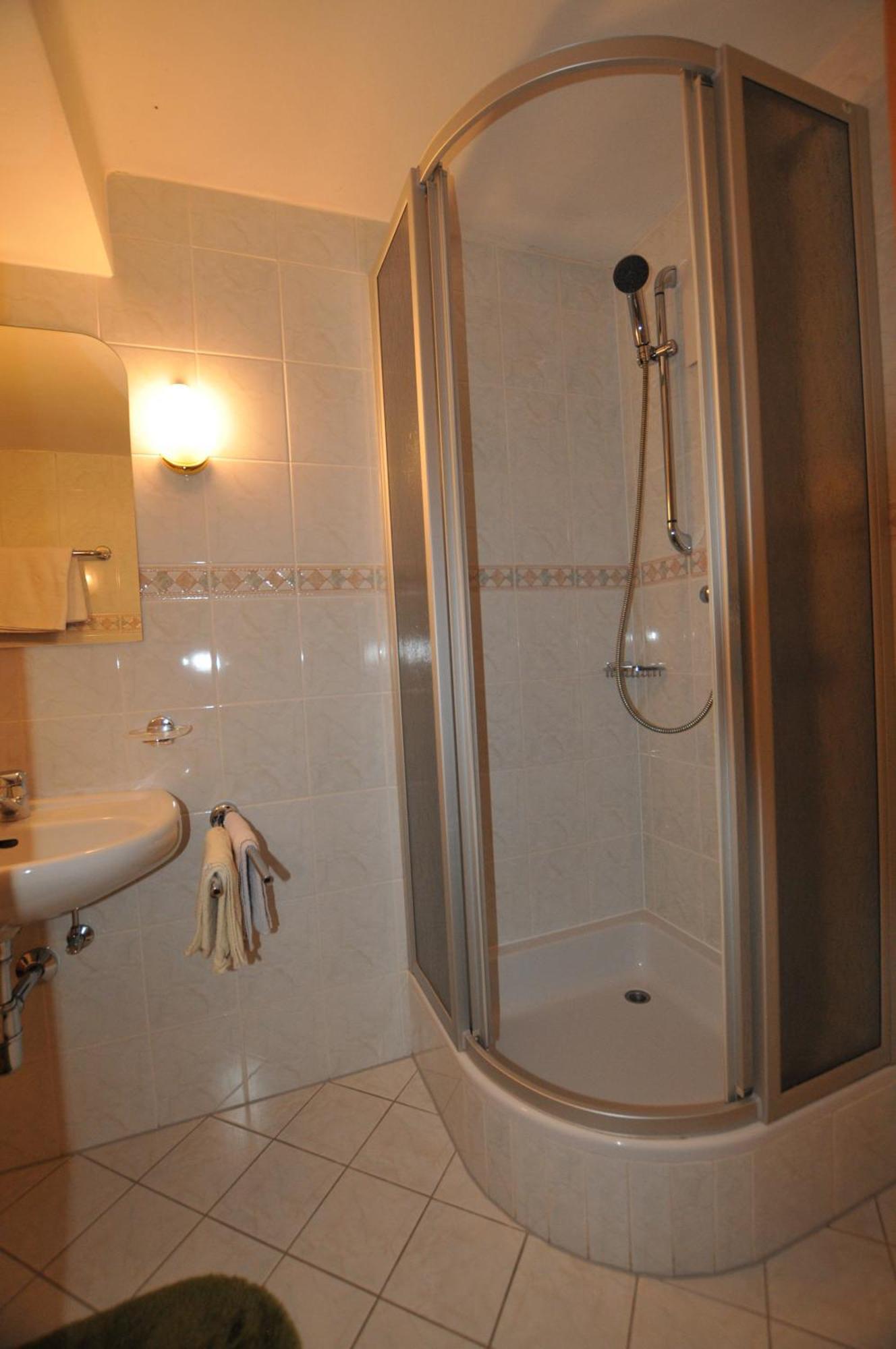 Fruehstueckspension & Appartements Eugenie Κίτσμπουελ Εξωτερικό φωτογραφία